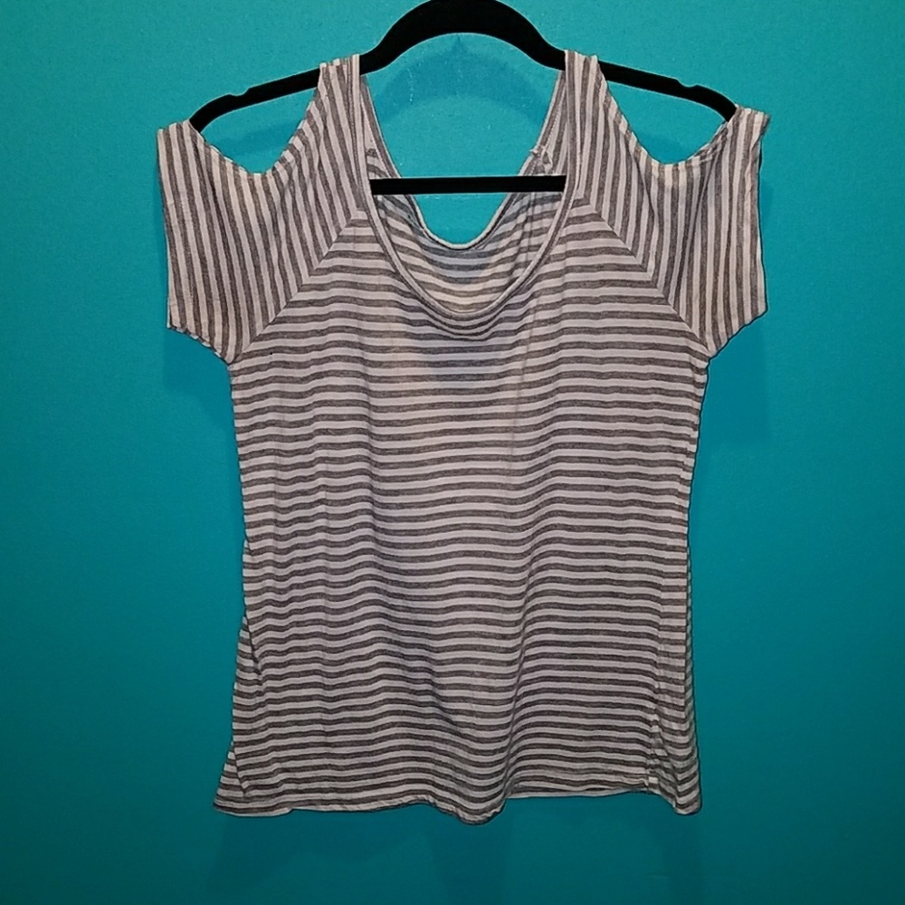 Scoop neck open shoulder top